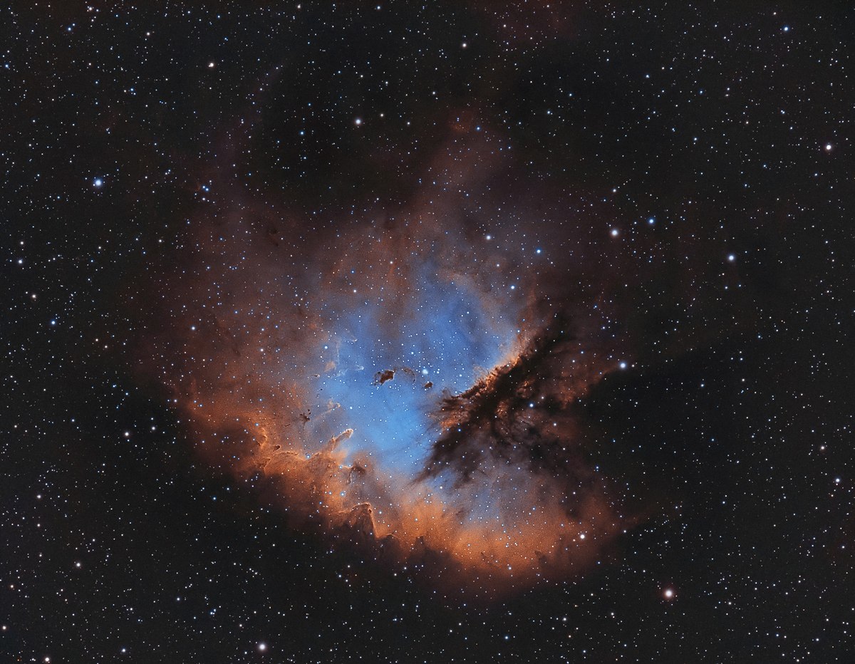 1200px-PacMan_Nebula.jpg