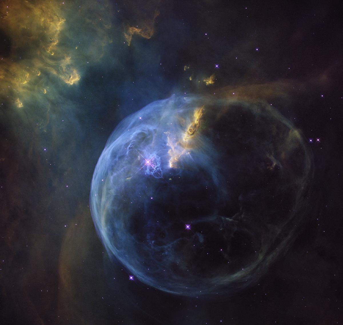 The_Bubble_Nebula_-_NGC_7635_-_Heic1608a.tif.jpg